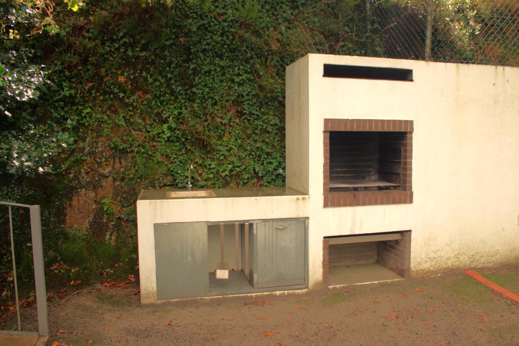 Pera Da Serra - Turismo No Espaco Rural Lousã Exterior photo